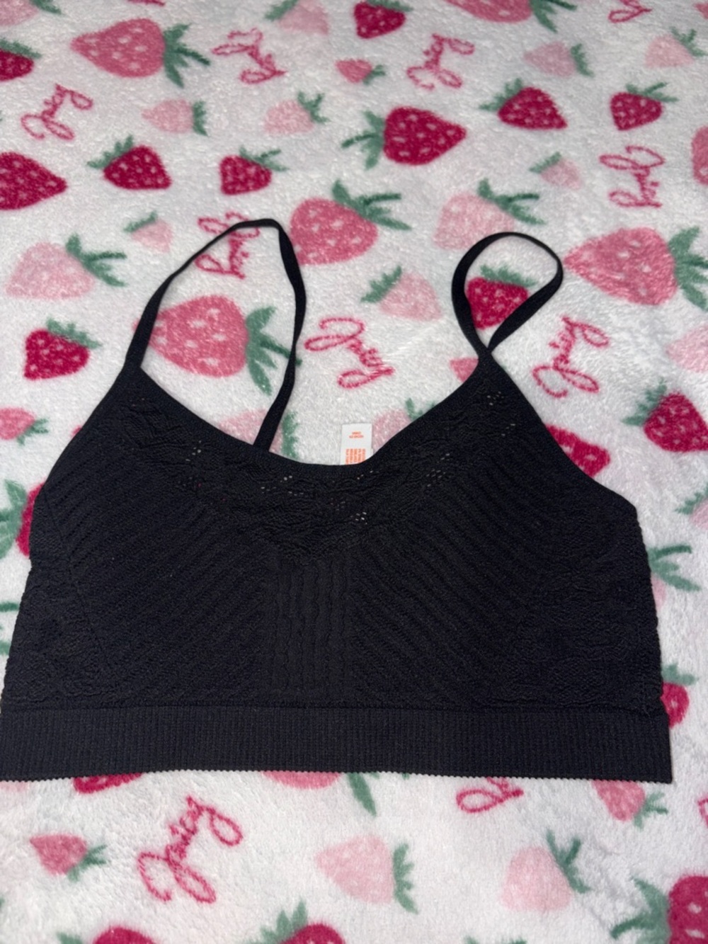 Colsie Black Seamless Ribbed Bralette with Adjustable Straps